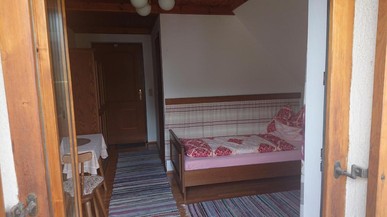 Gaestehaus Der Gamser Winzerstube Bad Gams Chambre photo